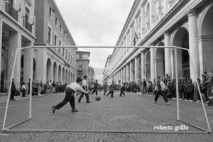 partita calcio ai quattro cantoni